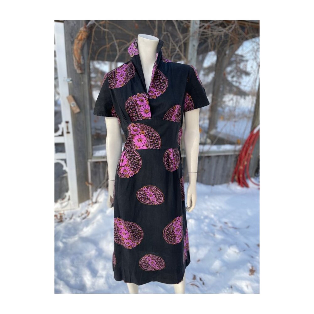 60s Cotton Day Dress Midi Groovy Floral Paisley Print Black Pink Yolk Waist